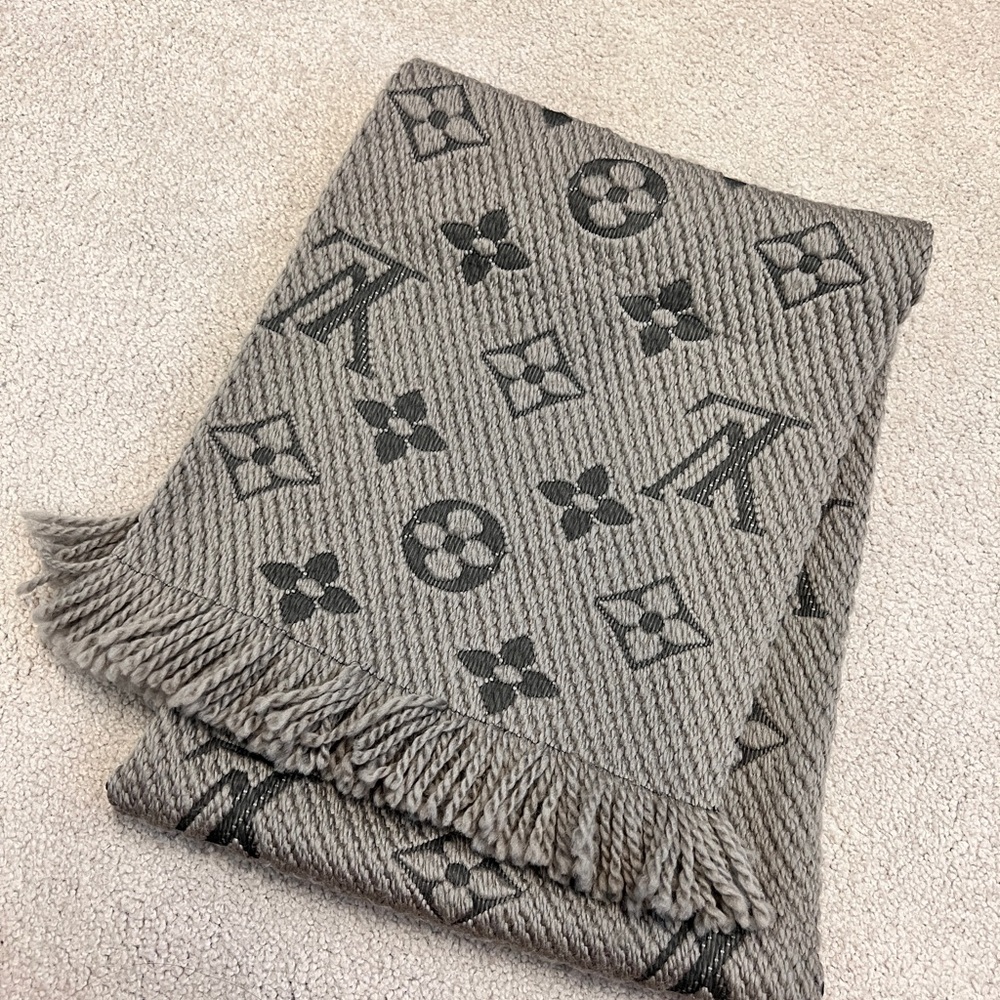 Louis Vuitton Charcoal Monogram Scarf